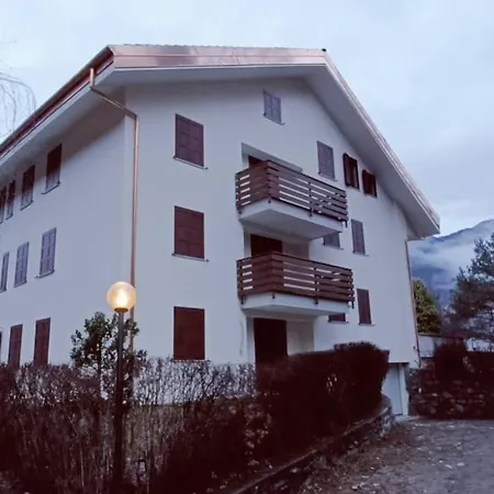 Grazioso Bilocale In Val Vigezzo Lägenhet *
